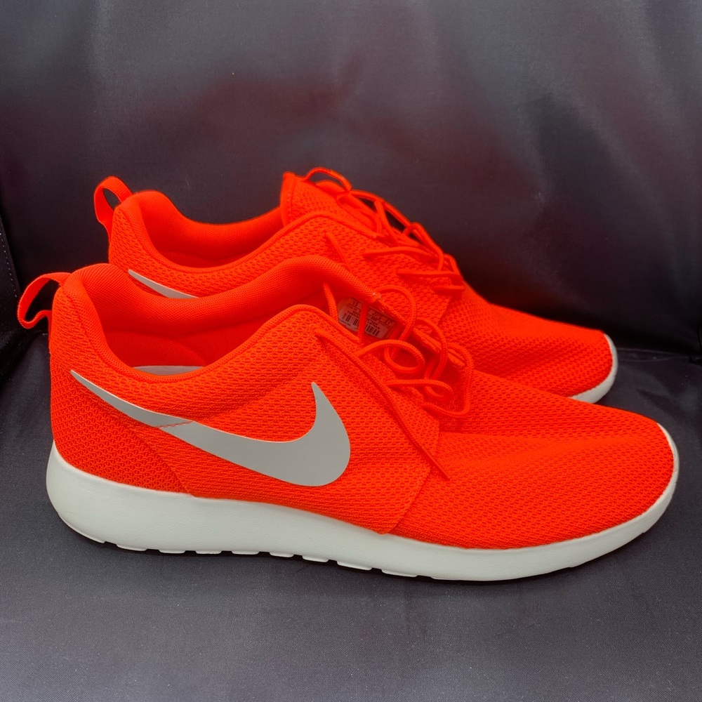 Men’s Nike Rosherun Size 13